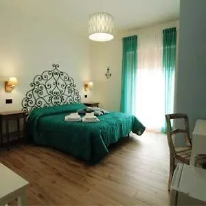 Oltremare Πανσιόν 3*